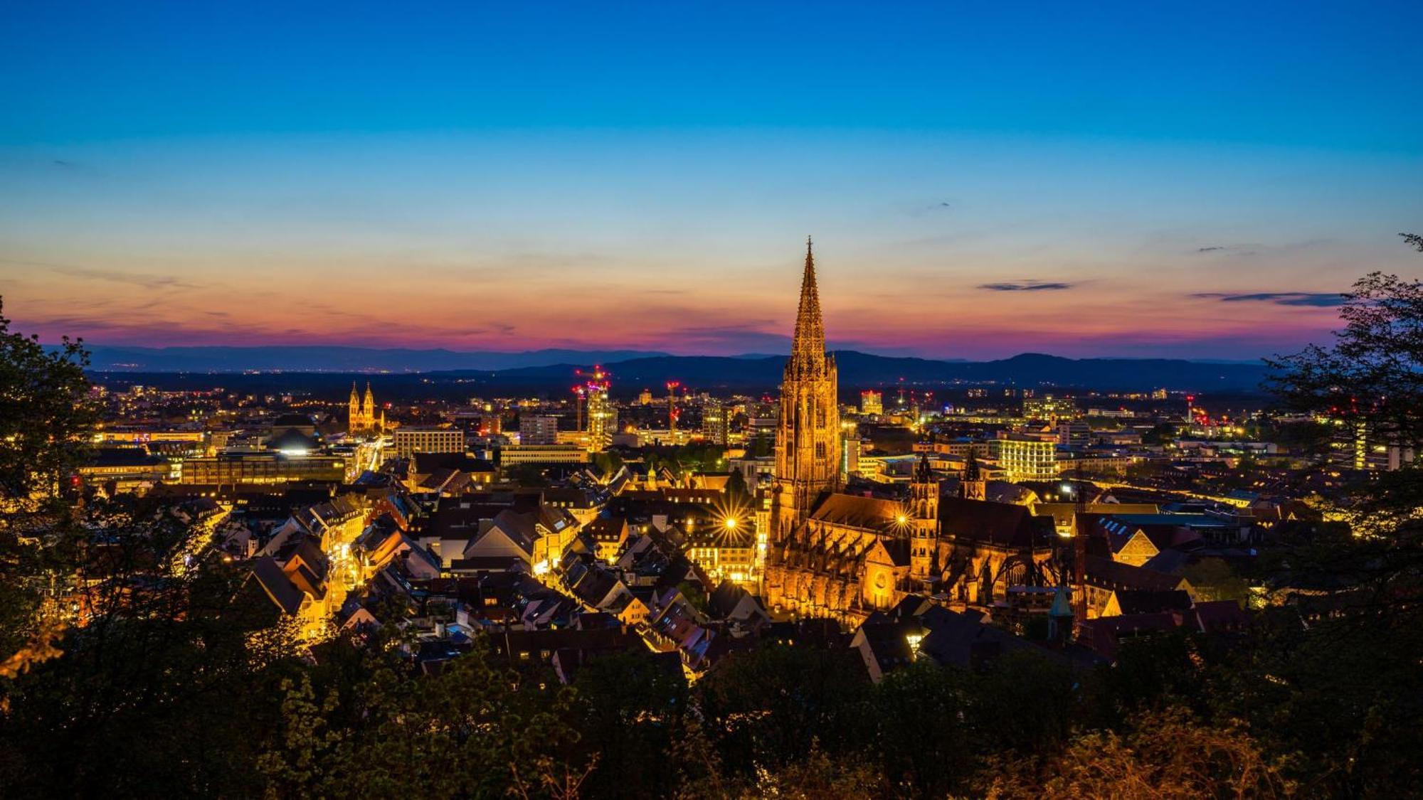 Ferienwohnung Muenster, Sehr Zentral Friburgo de Brisgovia Exterior foto